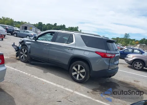 2021 Chevrolet Traverse Awd Lt Leather z USA, uszkodzony, nr VIN 1GNEVHKW9MJ153619